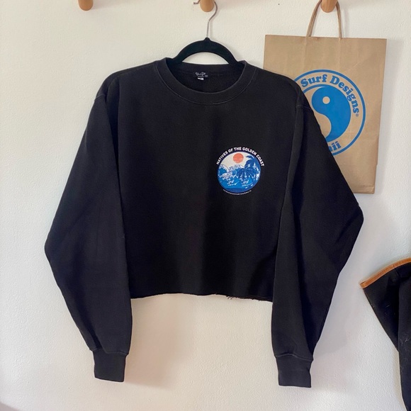 Brandy Melville natives of the golden coast cropped sweatshirt - Picture 2 of 4